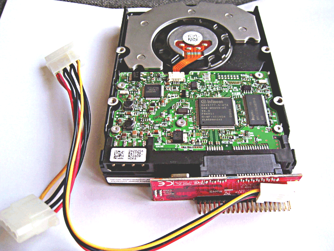 ST-106 Montado en HDD SATA Detalle 4